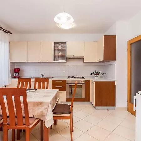 In Porec/istrien 10436 Poreč