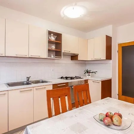 Apartman In Porec/istrien 10436 Porec